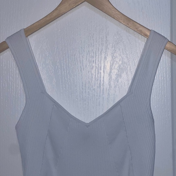 HALOGEN Traveling Rib Sweater Tank White Thick Strap Ribbed Knit Darting Medium - Picture 6 of 10